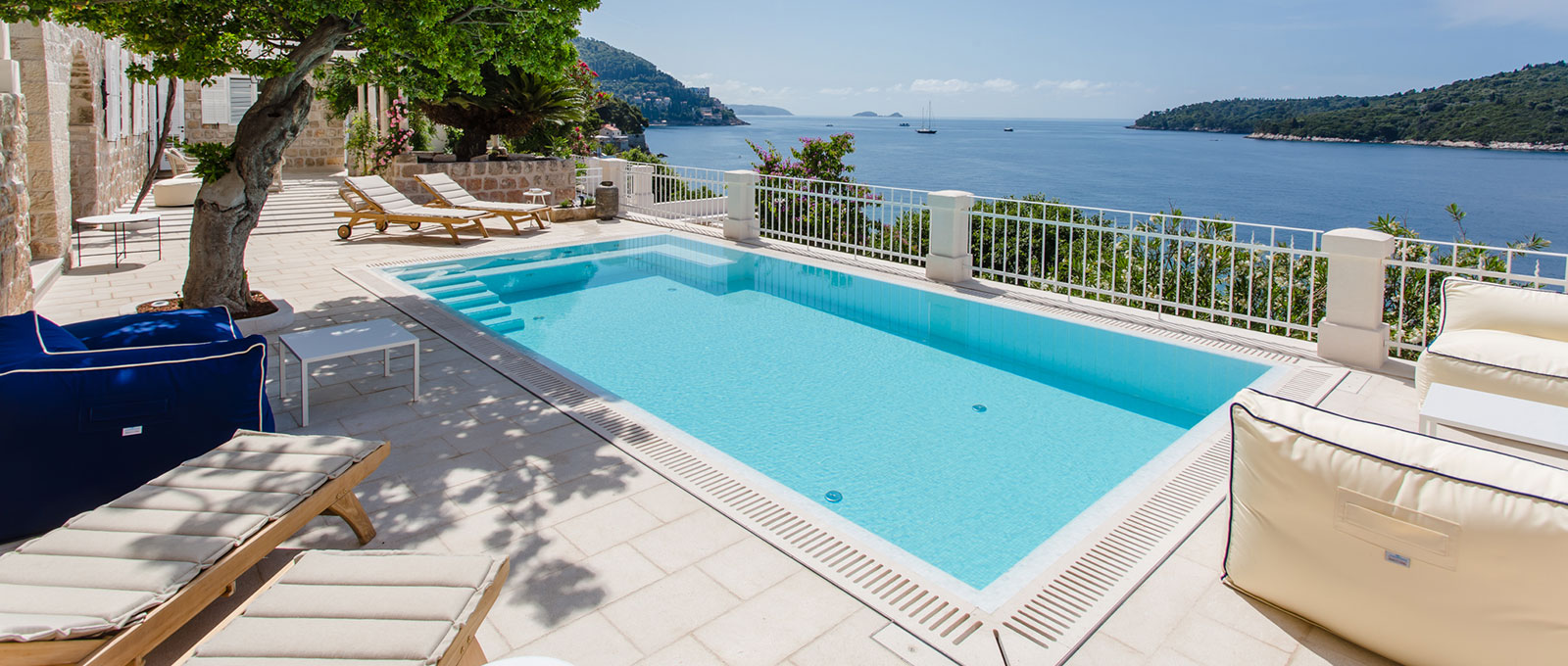 Villas with Heated Pools